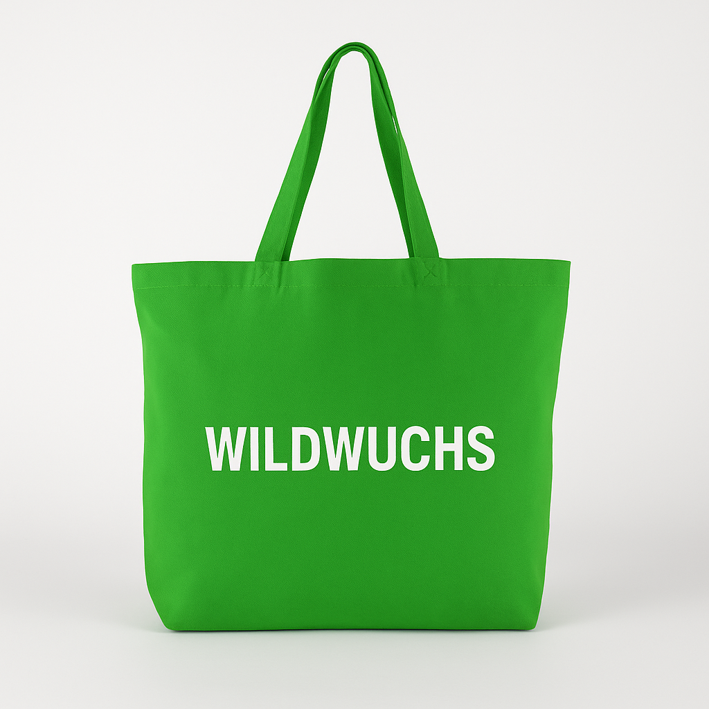 Trag dein Statement: Powerbag STÄRKE & MUT mit Heldinnen-Print. Wähle dein Powerwort, deine Farbe – und zeig der Welt, was in dir steckt. 💥